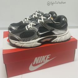 Nike V5 RNR (Size 6 Men’s)