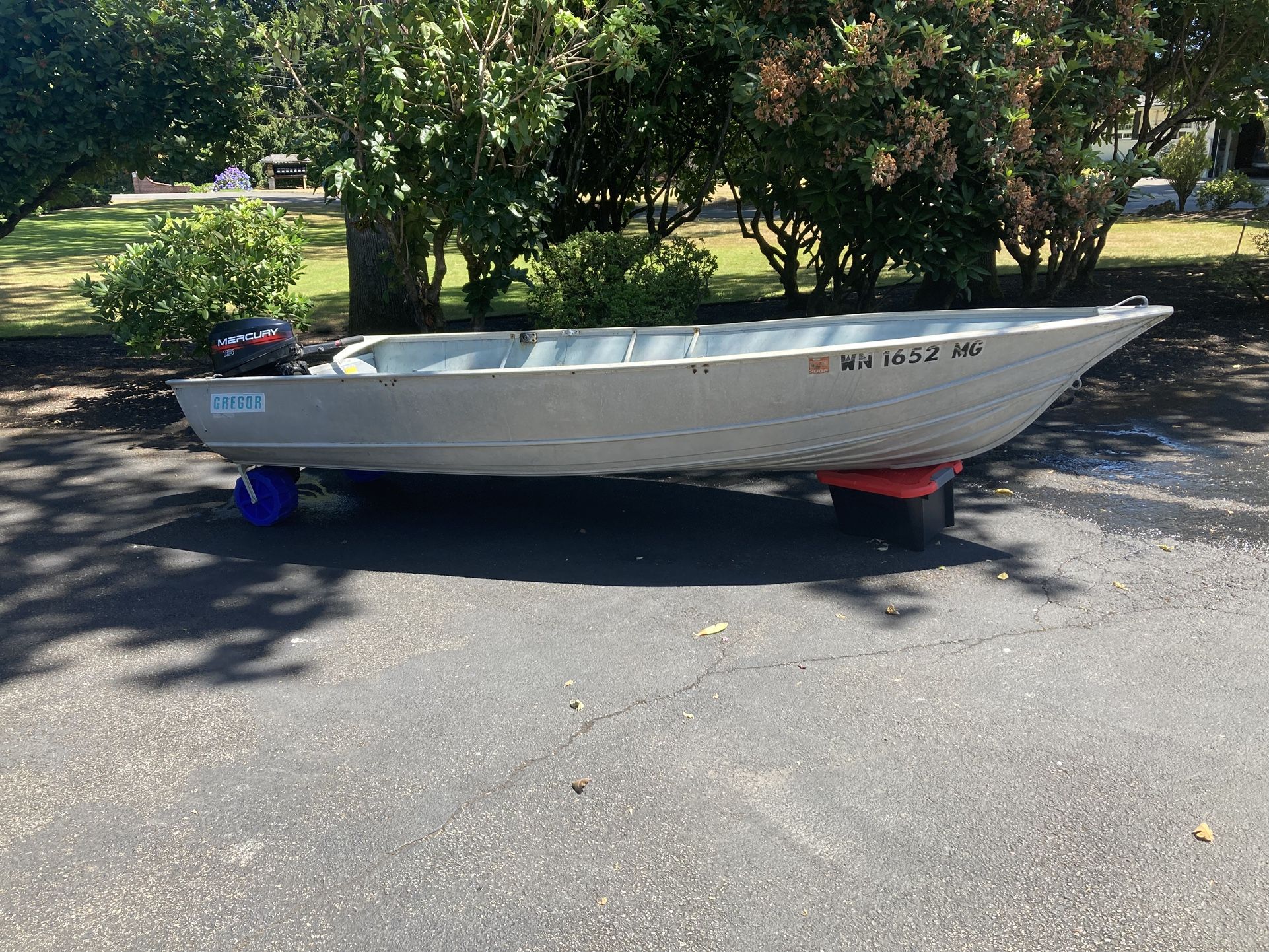 14’ Welded Aluminum boat W 15hp Mercury