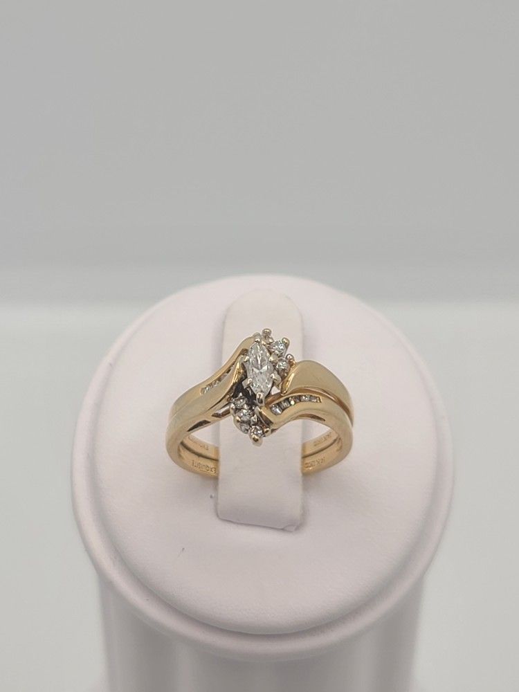 14k Gold Diamond Engagement Ring