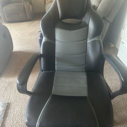  Gaming Chair 