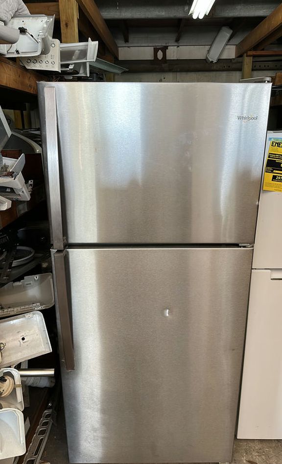 Energy Efficient Whirlpool Refrigerator Top Freezer Model