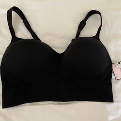 Victoria Secret Sports Bra XL, $20