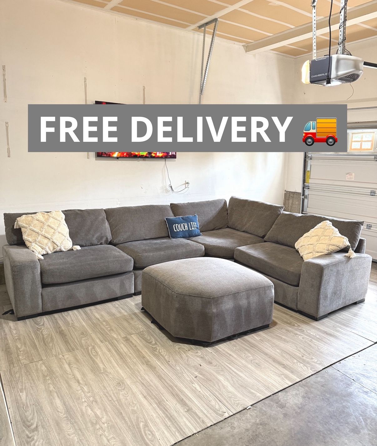 Large Gray Sectional Couch 🛋️- FREE DELIVERY