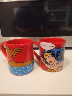 Wonder Woman collectors mugs