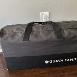 Guava Family Travel Crib
