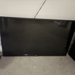 42 Inch LG Smart Tv