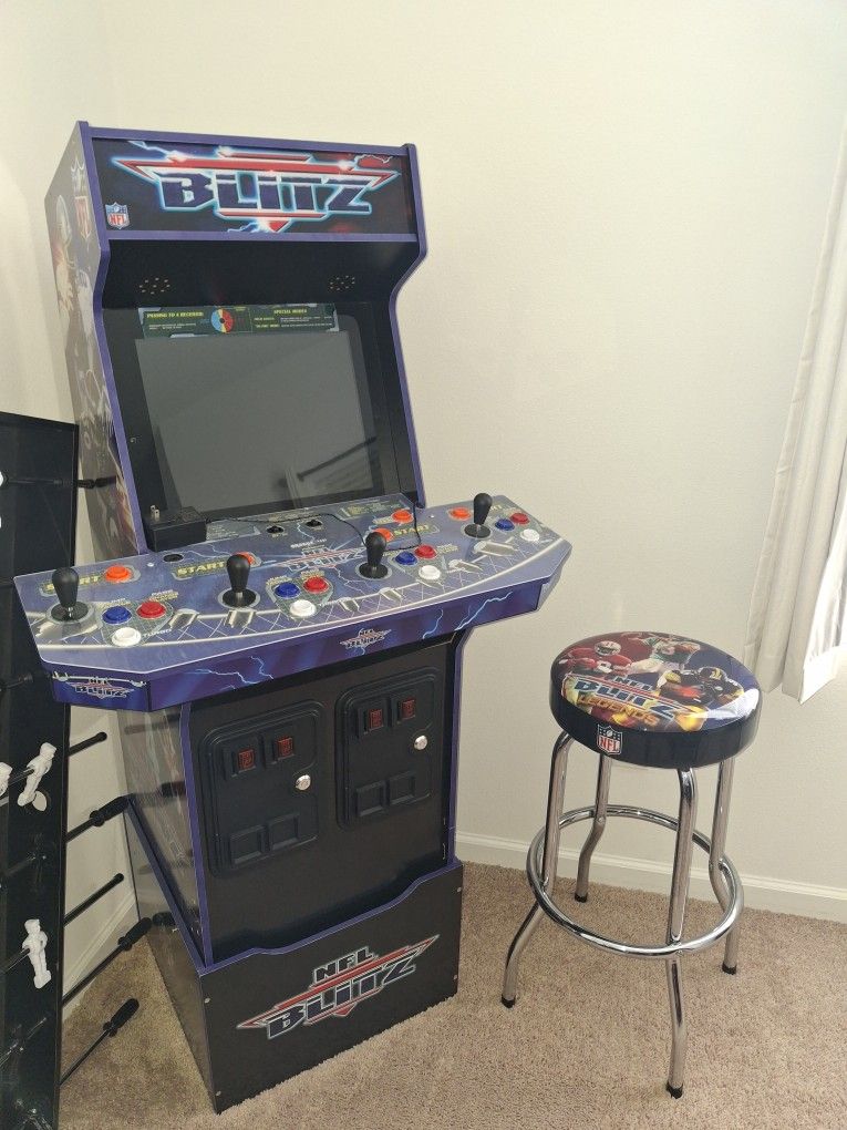 Blitz Football Arcade Game