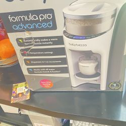 Baby Brezza Formula Pro Advanced + Extra Funnel