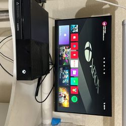 Xbox One And Monitor Gamer 