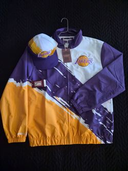 Large Mitchell and Ness Paintbrush Windbreaker & Snapback