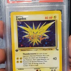 1999 Zapdos First Edition Pokémon