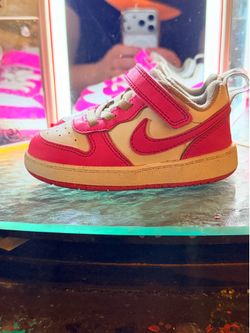 Lightly used baby Nike pink and white shoes dunk