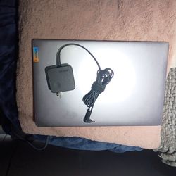 Lenovo IdeaPad 3 15.6" FHD Touchscreen Notebook, Intel Core i5