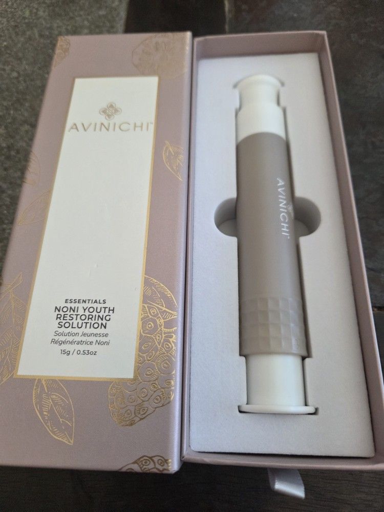 Avinichi Essentials Noni Youth Restoring Solution 15g/ 0.53 oz
(((New)))