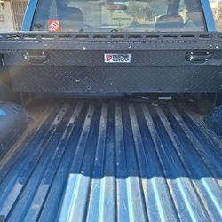 TSC Better Built Truck Bed Toolbox With Hardware And Key
