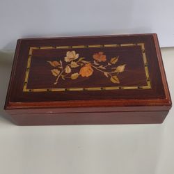 Floral Jewelry Box