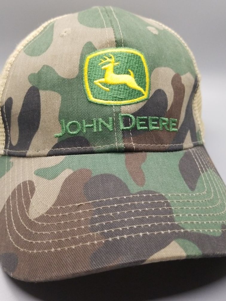JOHN DEERE HAT