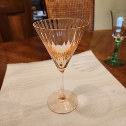 Fluted Wine Goblet-pink