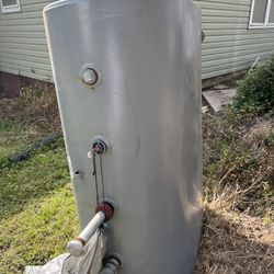Oil Tank -275 Gallon With A Meter Attached  