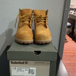 Kids Timberlands Size 1.5