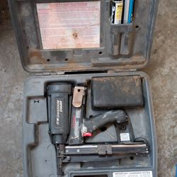 Paslode Impulse IM250 16 Gauge Straight Finish Air Nailer