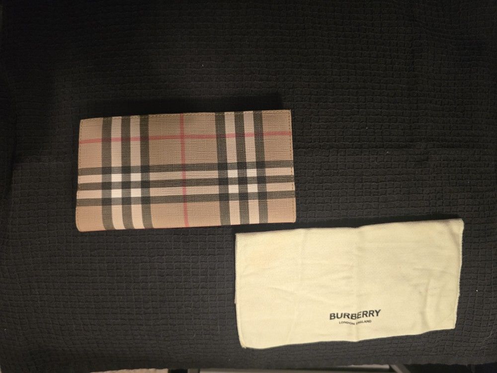 Burberry Continental Wallet
