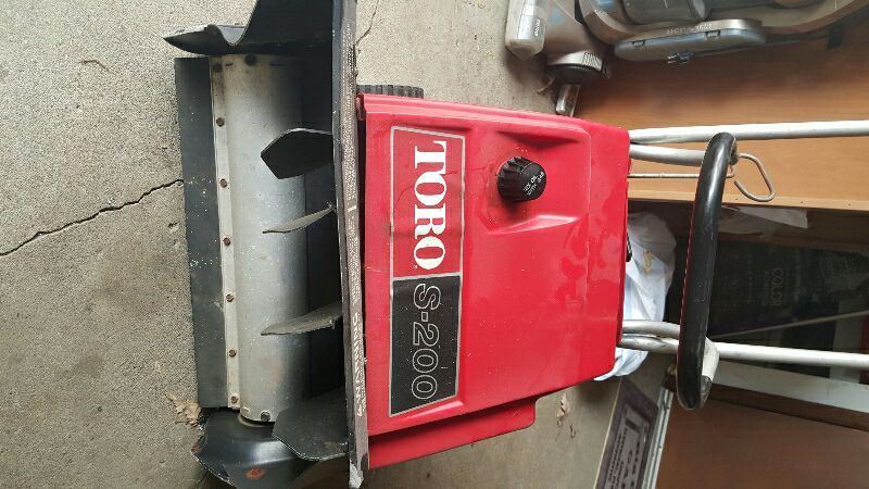 Toro s200 snowblower