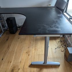 Ikea Galant L-Shaped Desk in Good Condition 