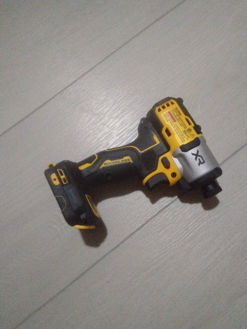 Dewalt 20 Max V XR