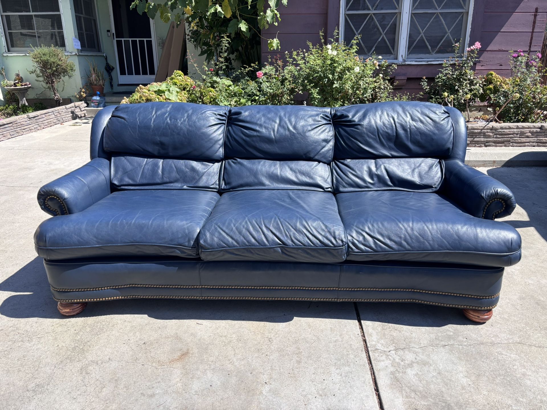 $150 OBO EMERSON LEATHER NAVY BLUE 3-SEATER SOFA β NAILHEAD TRIM, ROLLED ARMS