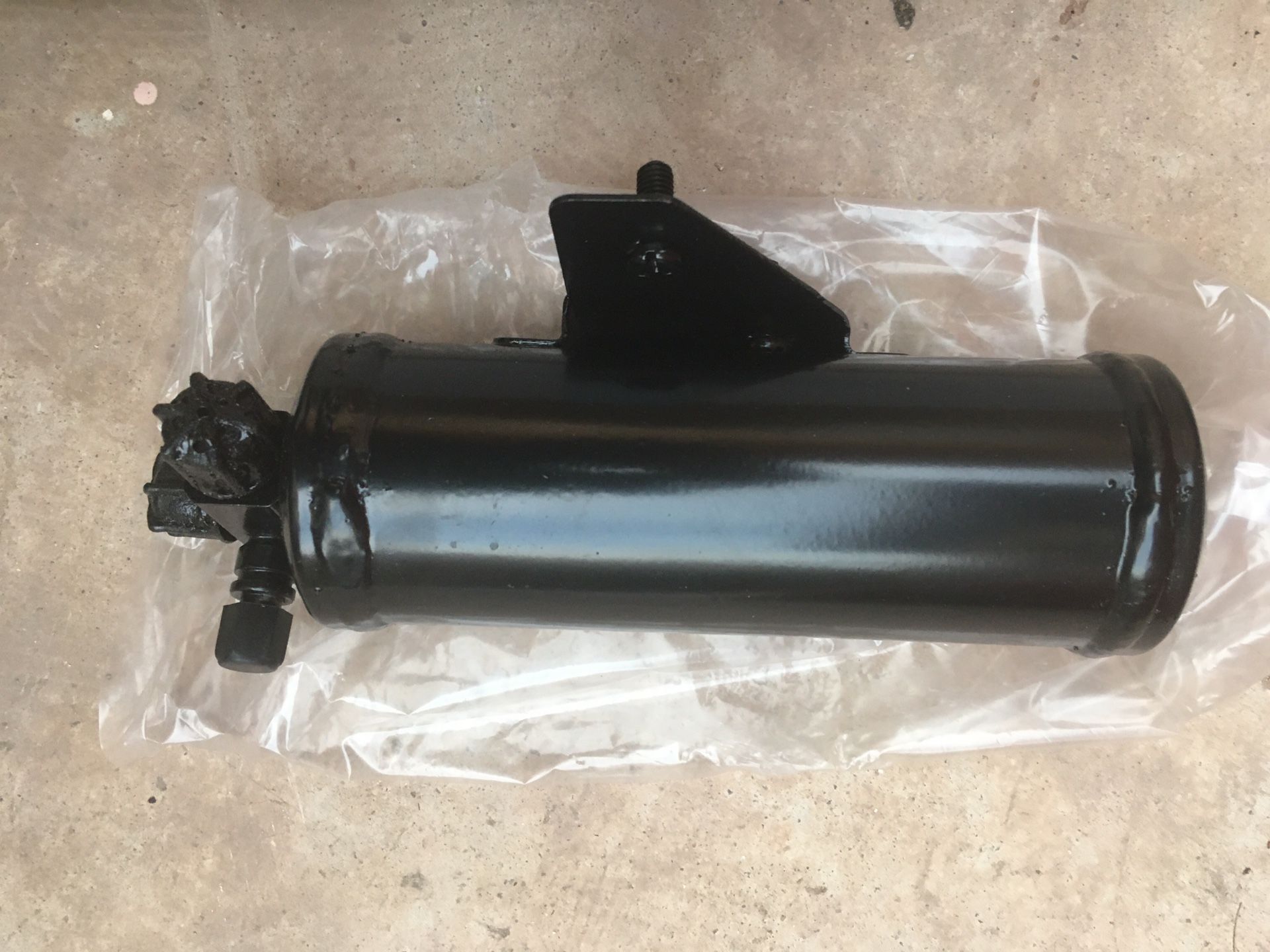 AC Compressor and drier assy-NEW DENSO Sigma JP 14-002NEW/20150708