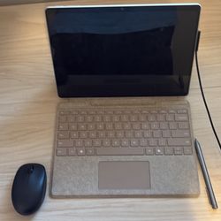 Surface X With Keyboard And Mouse 