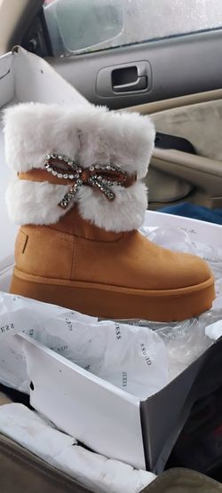 Guess Women's Dowry faux fur boots