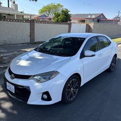 2015 Toyota Corolla S Plus