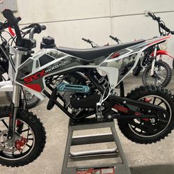 Kids And Teens 4 Stroke Gas Dirt Bike $499