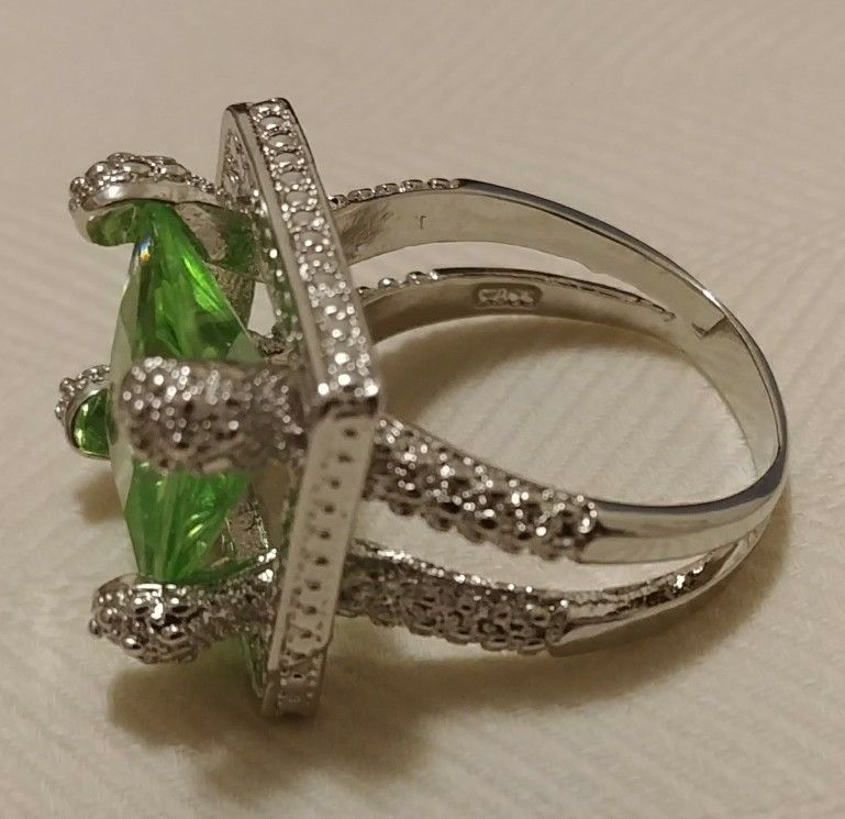 Ring