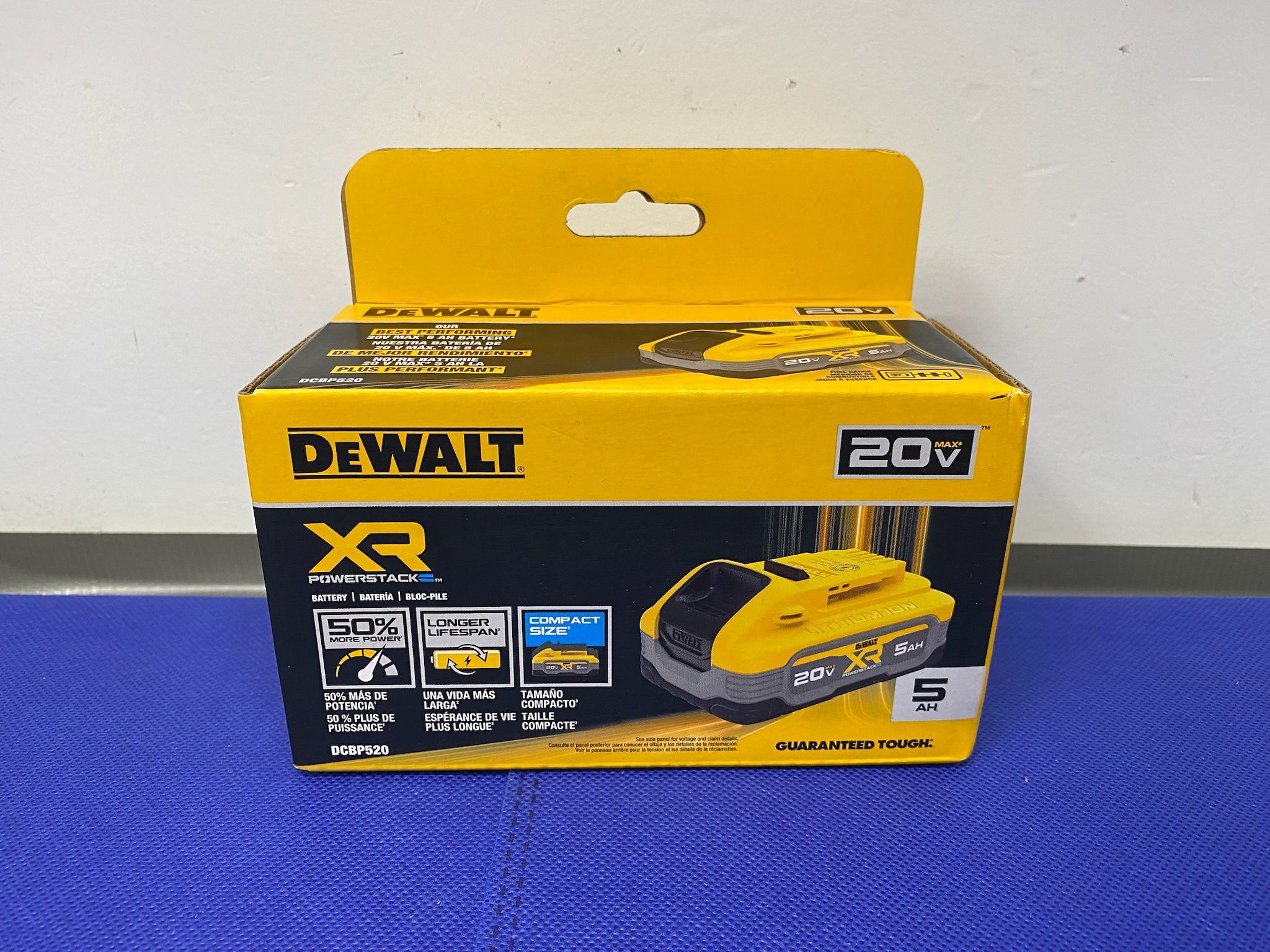 DEWALT DCBP520 POWERSTACK 20V Lithium-Ion 5.0Ah Battery Pack