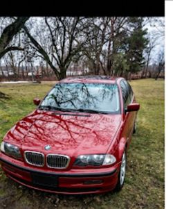 2000 BMW 323i