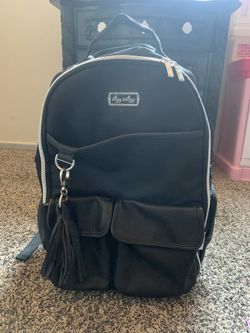 Itzy Ritzy Large Diaper Bag.