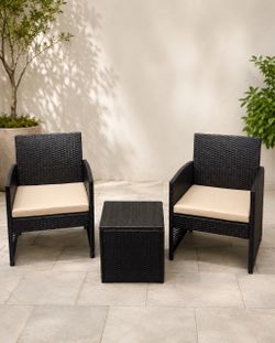 3-Piece Outdoor Wicker Patio Set – 2 Chairs & Table