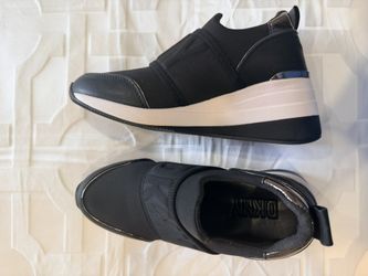 DKNY Slip-On Platform Sneakers