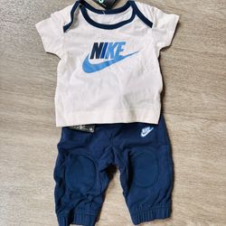 Nike 3-6 Months Outfit
