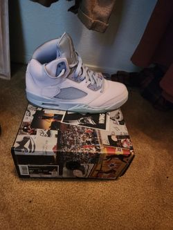 Retro 5 Easter