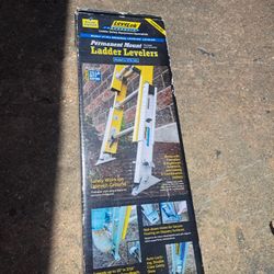 Vintage Sewing Basket 