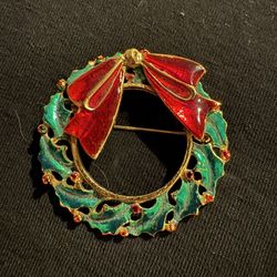 Christmas Wreath Brooch  