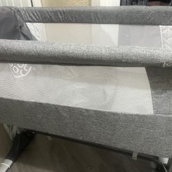 Extra Large Bassinet 