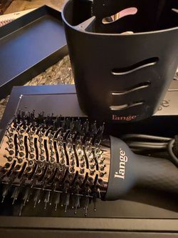 Women’s Hair Tool