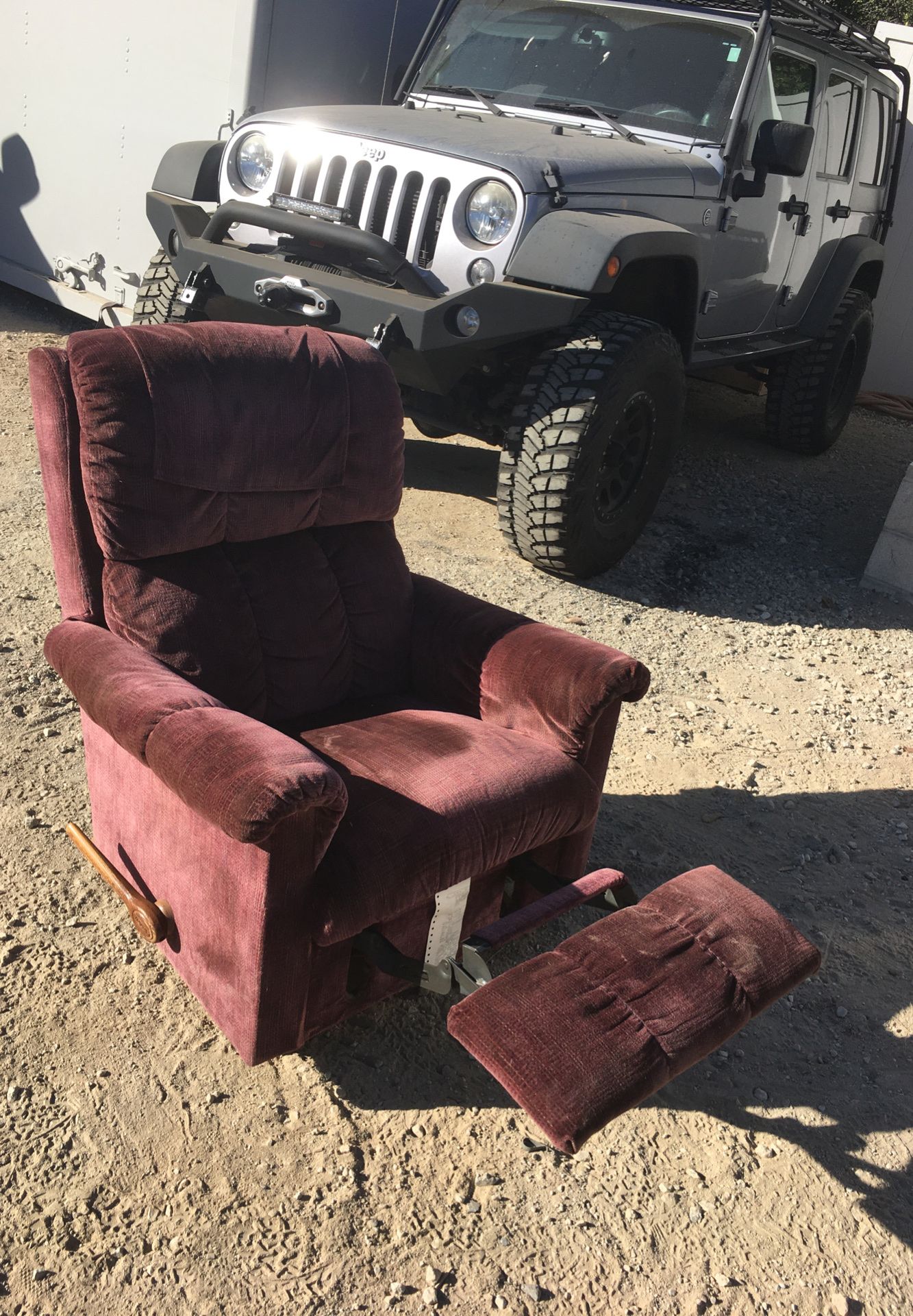 Lazy boy rocker and recliner