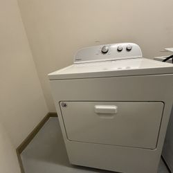 Whirlpool Washer And Dryer 