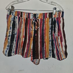 Womens shorts size XL